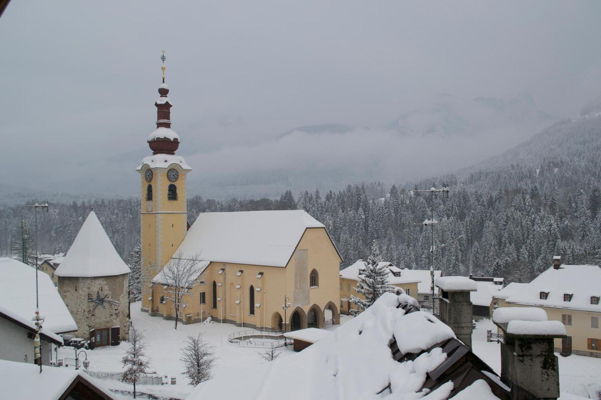 Hotel Raibl E Appartamenti Tarvisio Extérieur photo